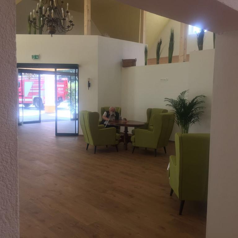 Hotel Restaurant Grune Au Poellau Exteriör bild