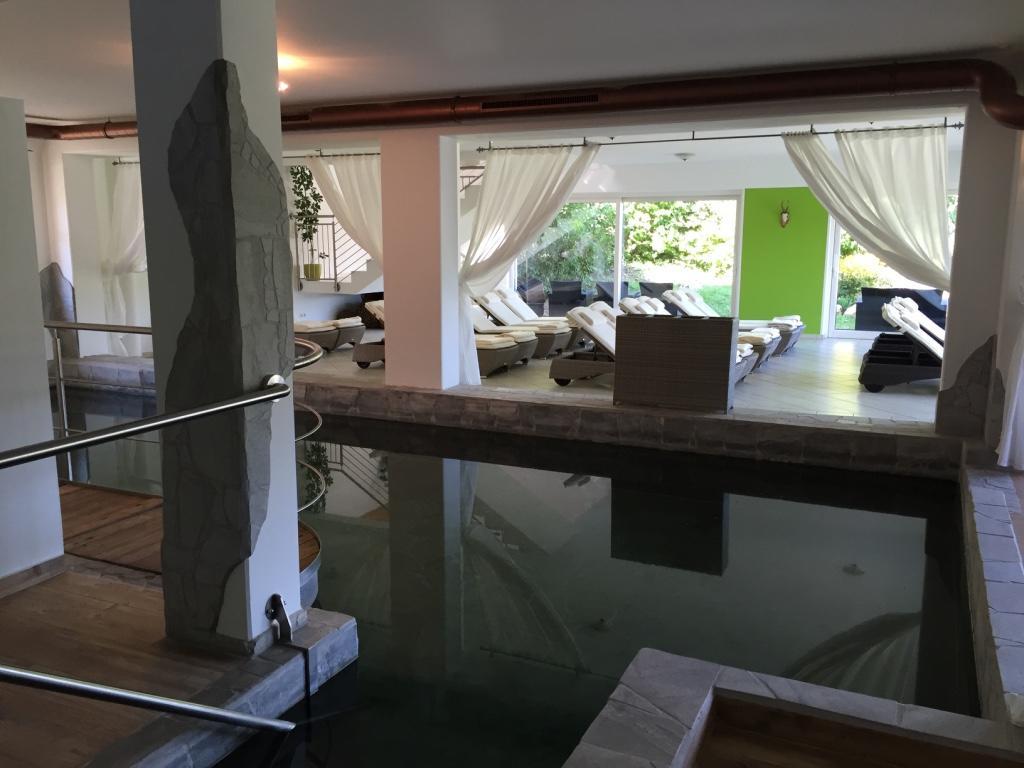 Hotel Restaurant Grune Au Poellau Exteriör bild